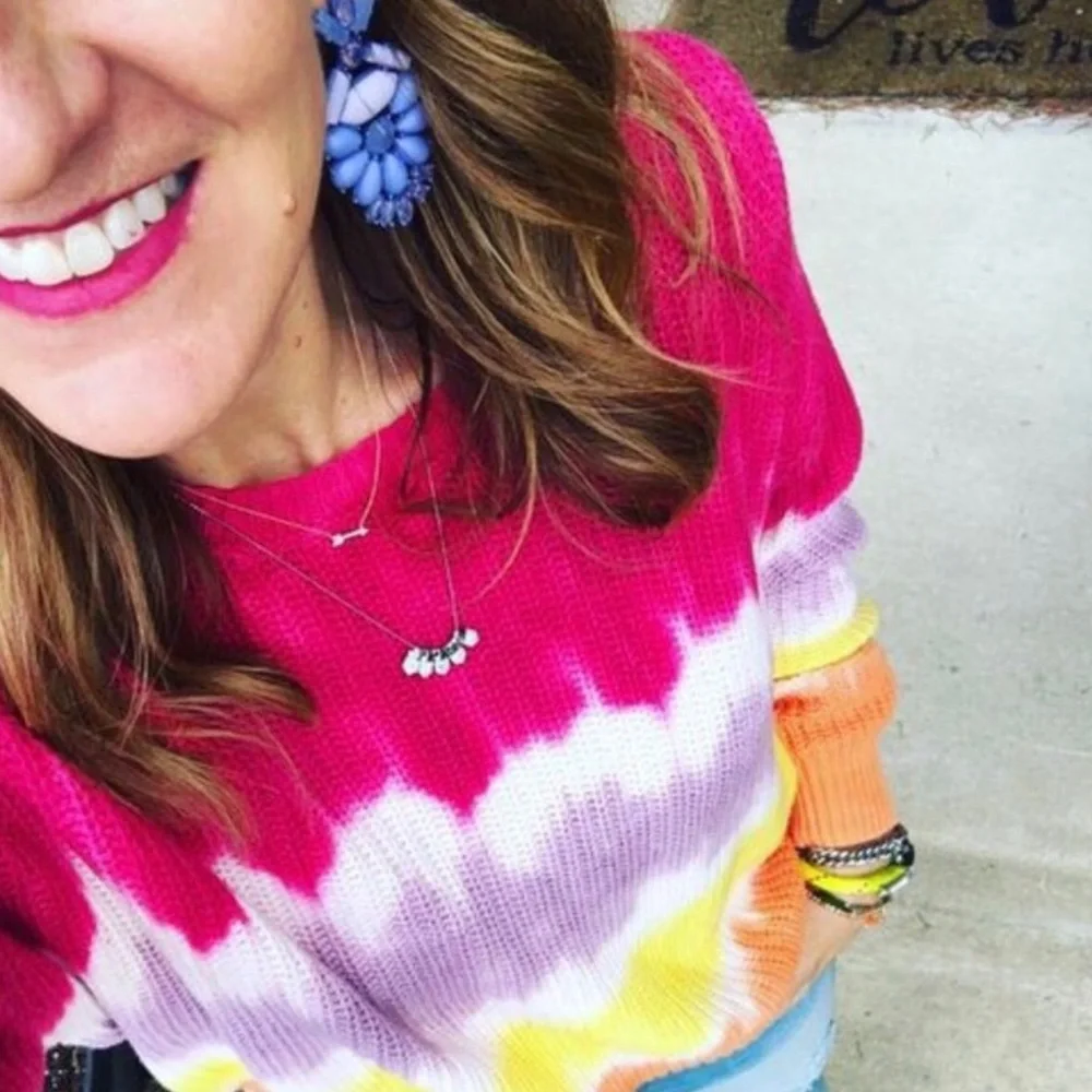 Stella & Dot | Heck Yes!🦄🧞‍♀️Lavender Statement Earrings - Picture 5 of 11